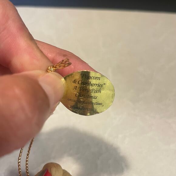 Ashton Drake cranberries and popcorn Christmas ornament a very pooh collectible - Picture 6 of 9